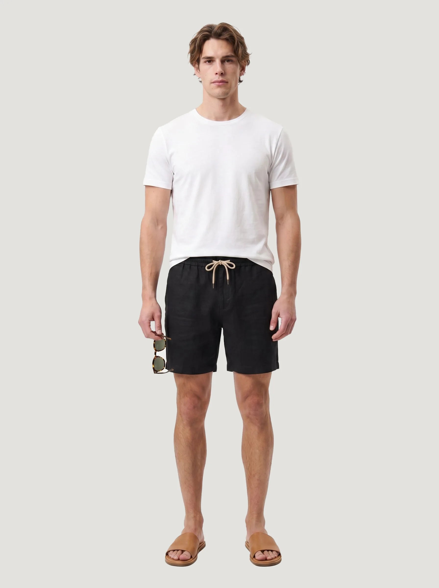 Pantalones cortos con cordón de 100 % lino europeo