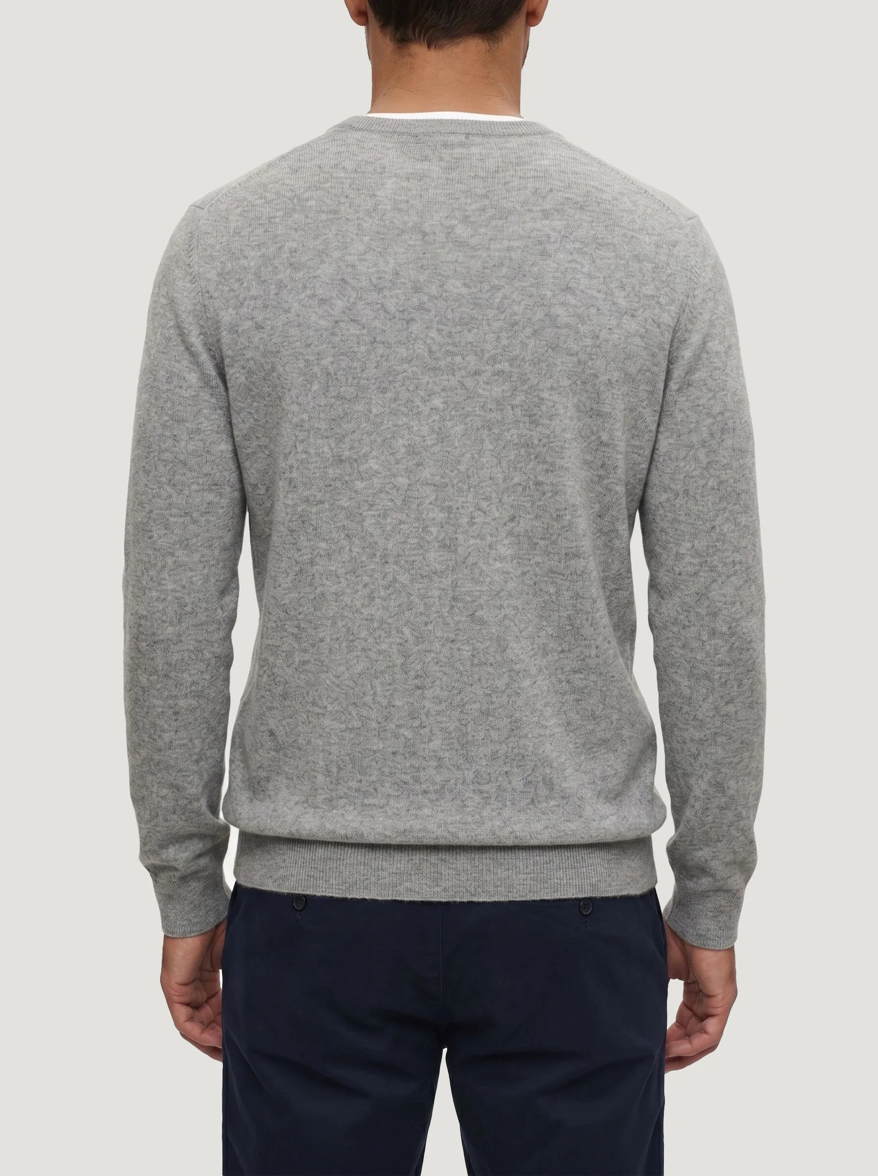 Maglione scollo a V in cashmere mongolo