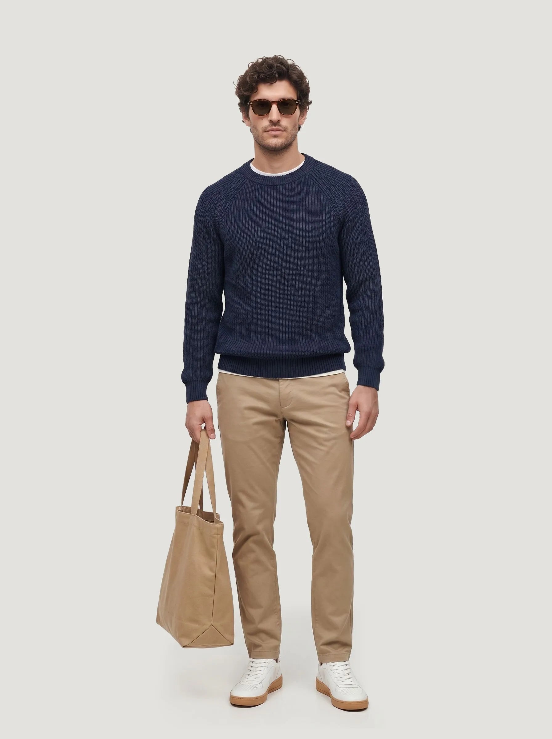 Maglione girocollo a coste in cotone biologico