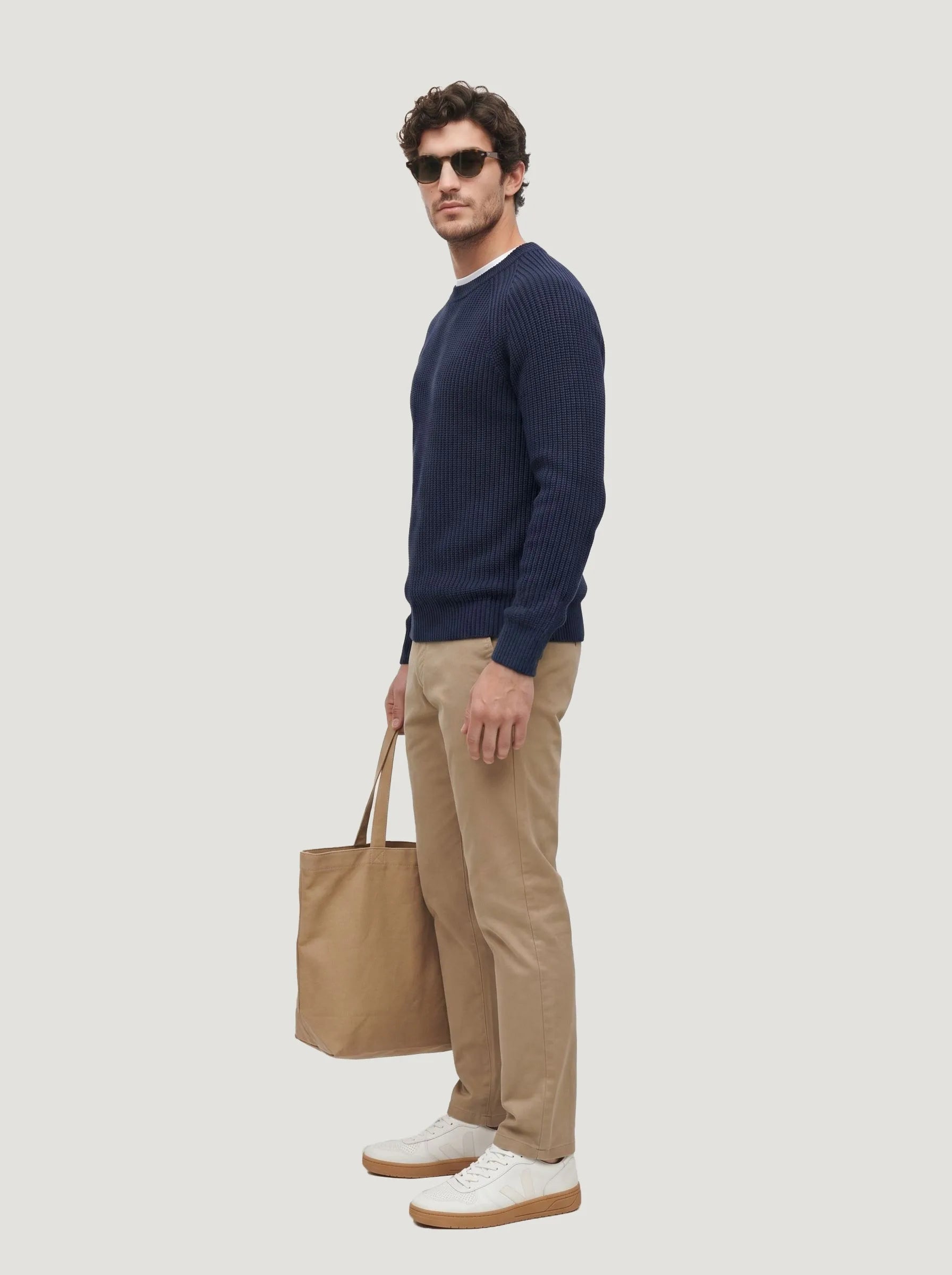 Maglione girocollo a coste in cotone biologico