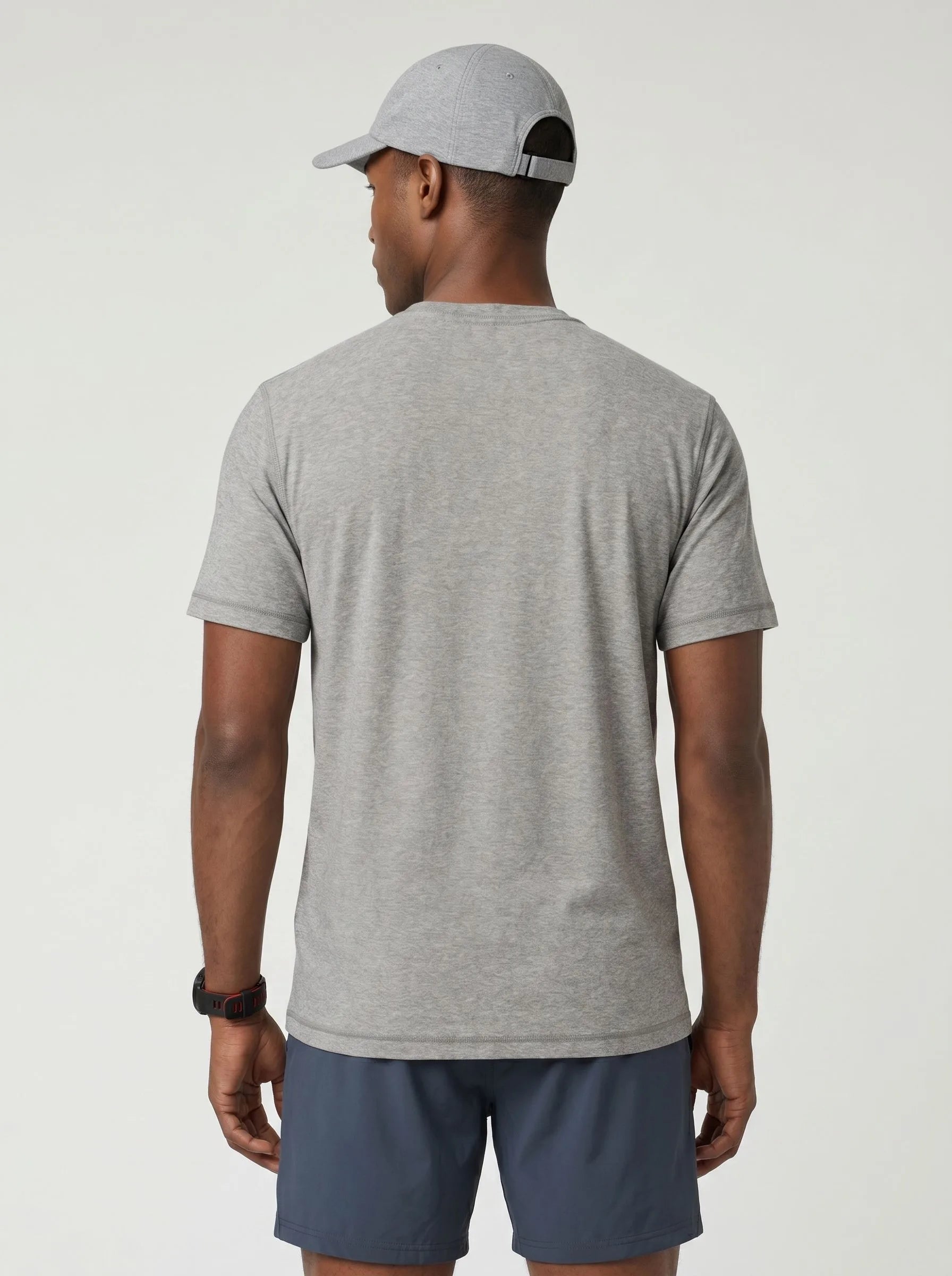T-shirt de performance col rond AirPace™