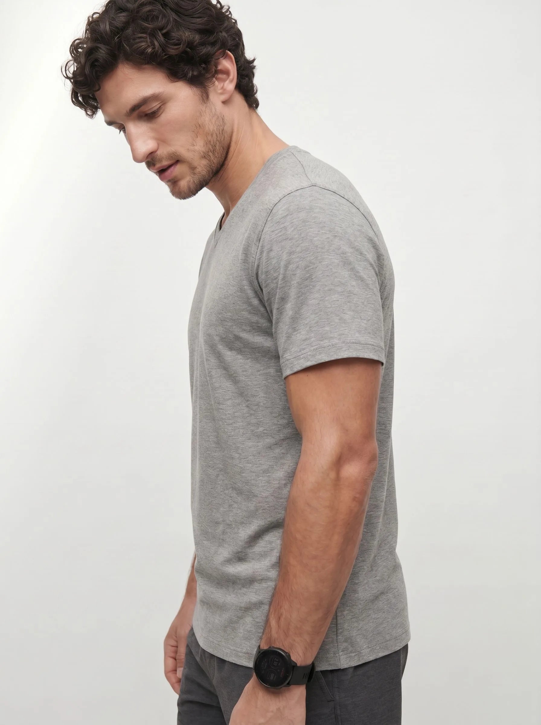 T-shirt col V performance AirPace™